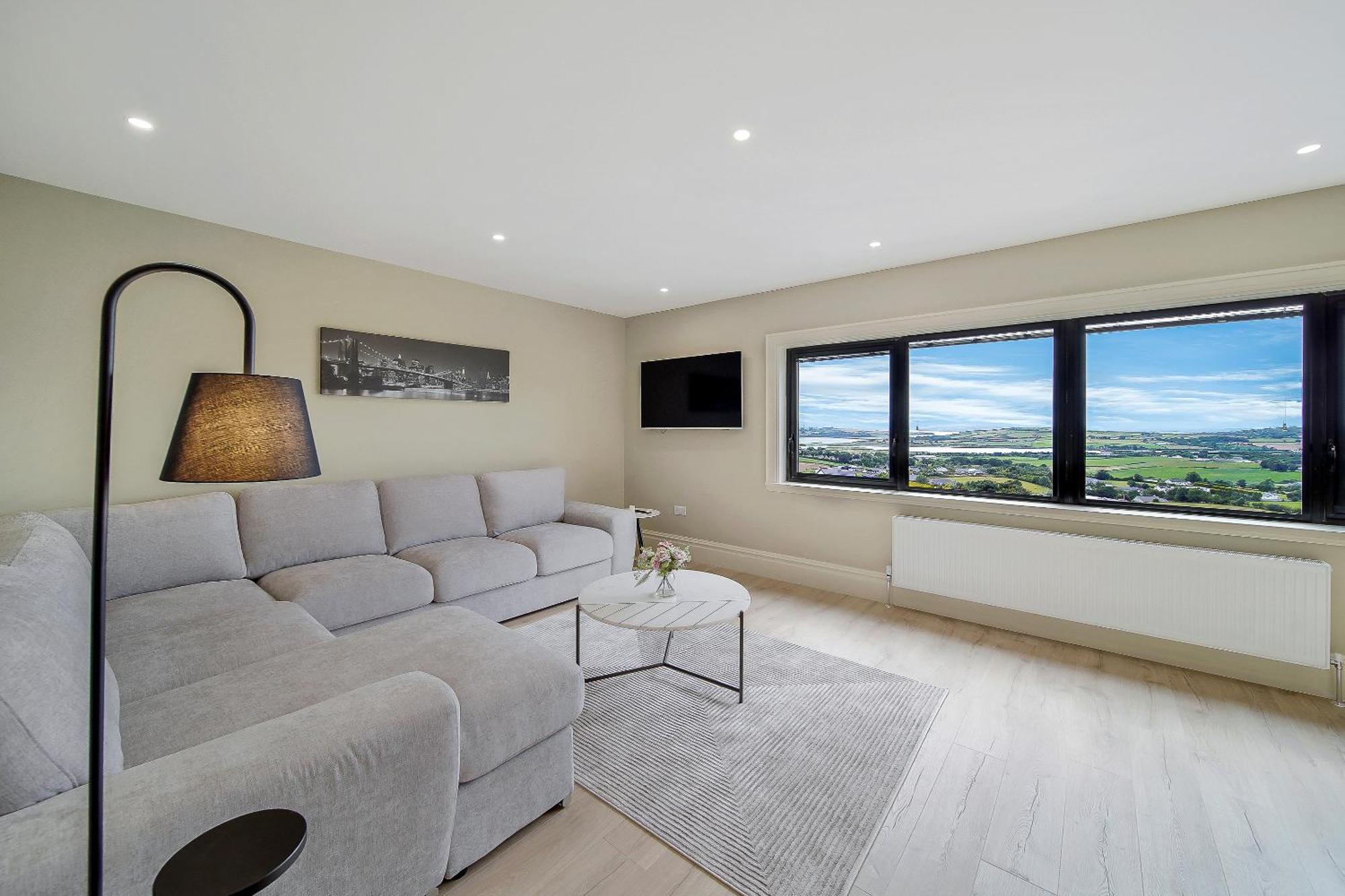 Seaview 'sleeping 4 Guests' * Rockstown